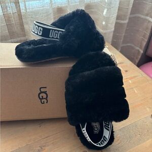 Girls Ugg Slippers (size 10)
